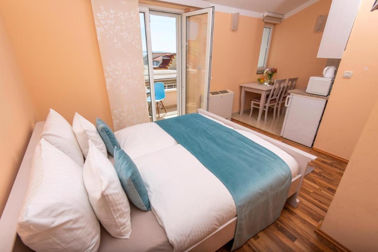 Apartmani Dubrava 珀德垂那 外观 照片