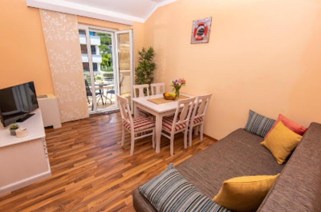 Apartmani Dubrava 珀德垂那 外观 照片