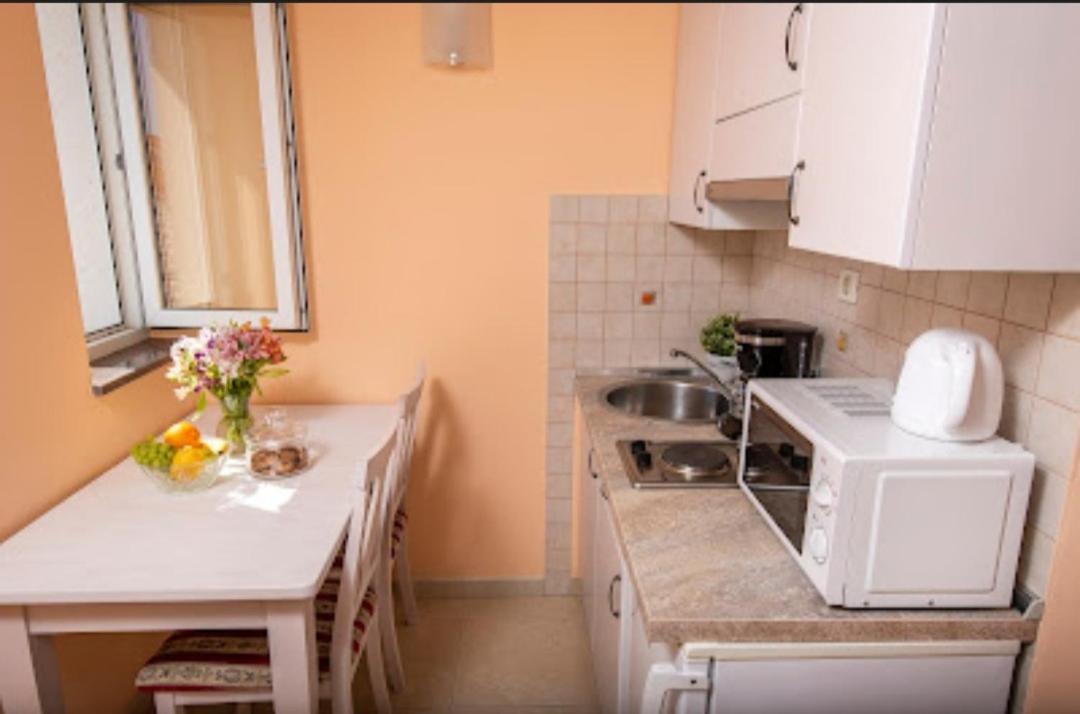 Apartmani Dubrava 珀德垂那 外观 照片